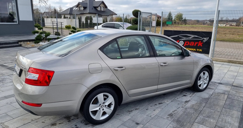 Skoda Octavia cena 22500 przebieg: 333569, rok produkcji 2014 z Pełczyce małe 172